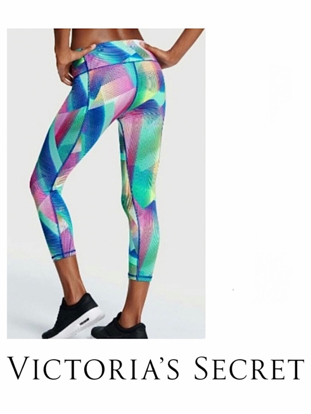 Victoria’s Secret VSX Sport Knockout Crop Leggings